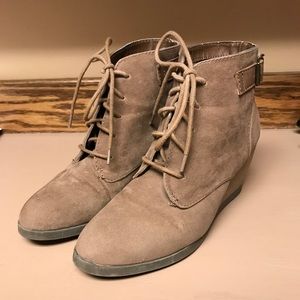Madden Girl-tan suede wedge bootie